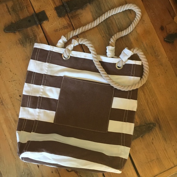 Beach Bound Bag with Rope Handles - Picture 2 of 10